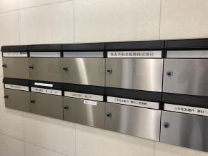 銀泉堺東ビル　ポスト