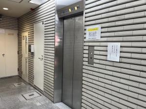 松和京橋ビル　1階エレベーター