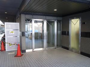 堺筋本町プラザビルエントランス