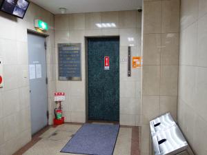 堀富ビルエレベーター