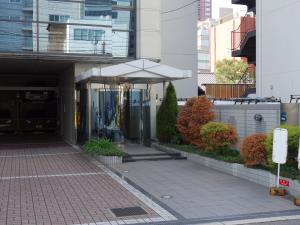 南森町ｉｓビルエントランス