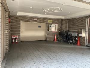 トーンアップビル　駐車場