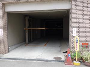 藤隆ビル駐車場