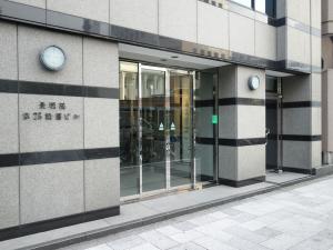 長堀橋第２５松屋ビルエントランス