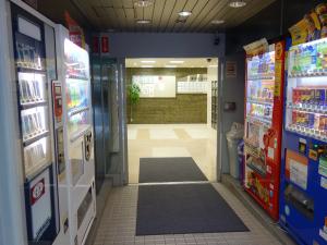 東洋ビル本館エントランス