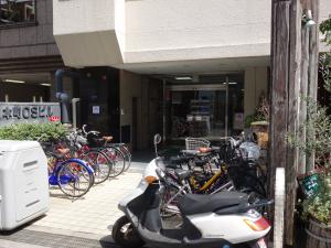 本町ＯＳビルエントランス