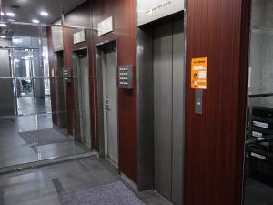 ＷＩＳＨ大阪ビル（ウィッシュ大阪ビル）エレベーター
