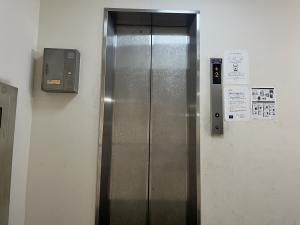 末広ビル　エレベーター