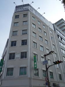 センターコート前ビル外観