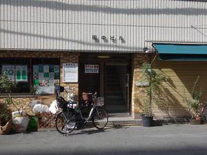 田中ビルエントランス