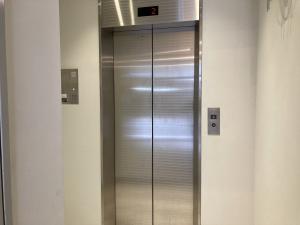 ＨＫ新町ビル　1階エレベーター