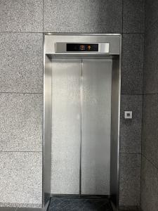 タカクラビル