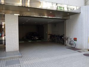 船場昭栄ビル駐車場