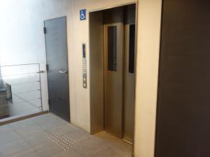 ＫＤＸレジデンス本町橋ビルエレベーター