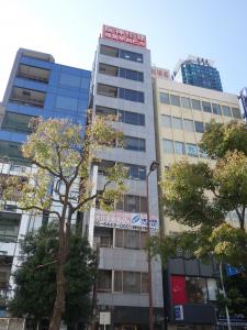 梅田ウエストビル外観