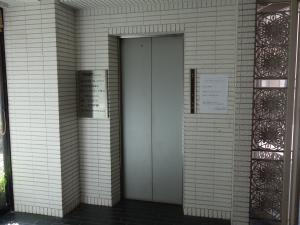 扇町トラストビルエレベーター