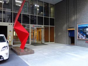 創建本町ビルエントランス