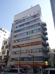 阪急産業梅田ビル外観