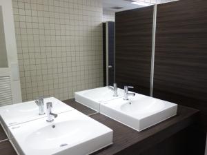 ピカソ堺筋本町ビル洗面台