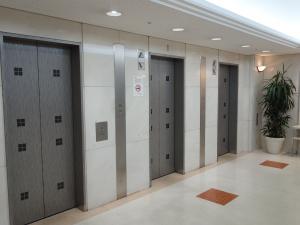 北阪急ビルエレベーター