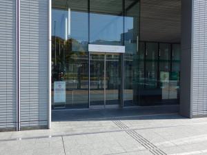 三宮ビル北館エントランス