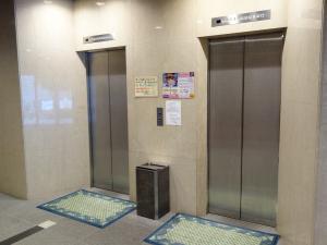 ＵＲＡＮＵＳ　２１エレベーター