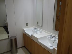 御堂筋グランドビル洗面台