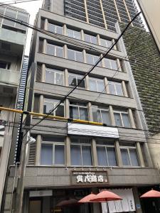 お初天神イーストビル　外観