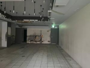 東山ビル　路面店舗