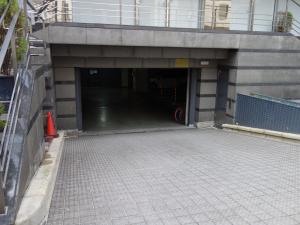 心斎橋アサノビル駐車場