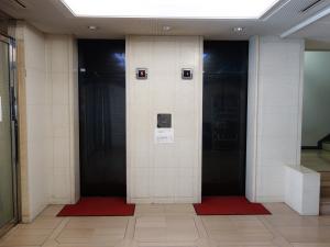 大阪建築会館ビルエレベーター