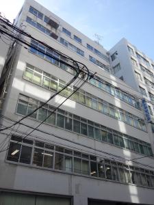 トヤマ新館ビル外観