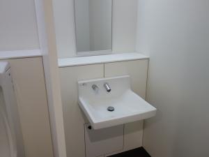 新伏見町ビル洗面台