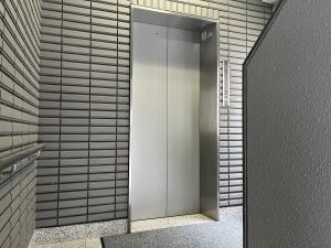 上汐豊ビル　1階エレベーター