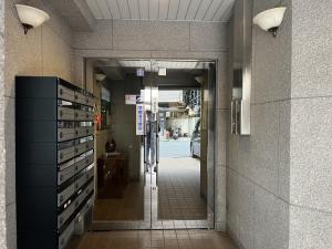 ラーク浜田ビル　エントランス