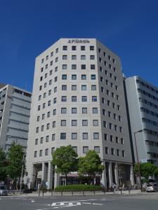 上六日光ビル外観