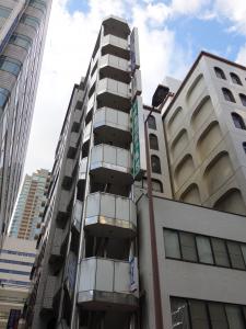 学園ビル外観