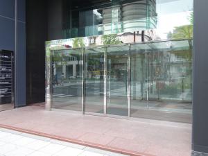 御堂筋ジュンアシダビルエントランス