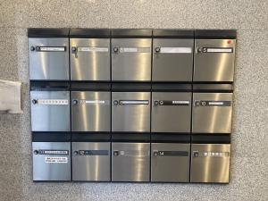 淡路町イーストビル　ポスト