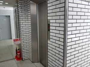 合椎(ゴウシイ)ビルエレベーター