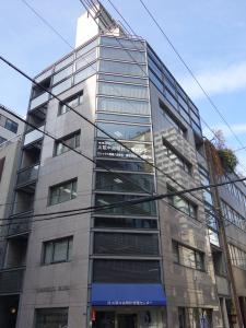 西塚ビル外観