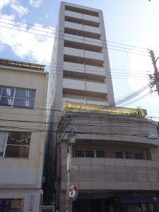 エントレーズビル外観