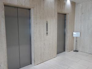 四ツ橋スタービルエレベーター