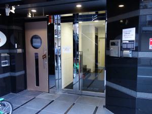 上汐Ｌｅｅｓビル（上汐リーズビル）エントランス