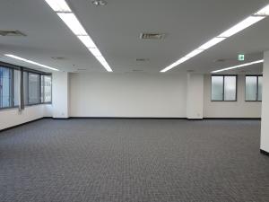シンセイビル室内
