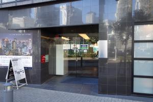 Ｗ．Ｏ．Ｂ．ＮＩＳＨＩＵＭＥＤＡビル（ＷＯＢ西梅田）エントランス