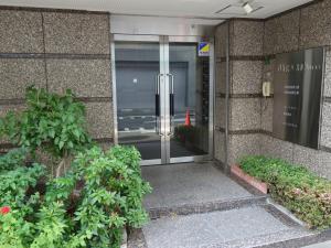 サンロードビルエントランス