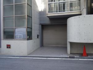 ＨＹＳビルエントランス