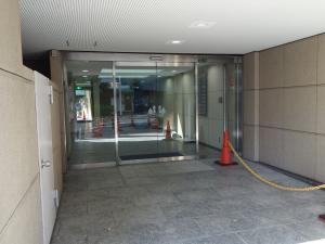 新大阪幹線東ビルエントランス