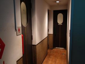 ＴＲＩ　ＦＲＯＮＴ心斎橋ビル共用トイレ